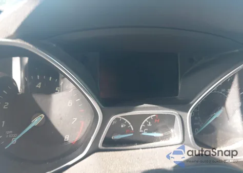 2014 Ford Escape Titanium z USA, uszkodzony, nr VIN 1FMCU9J92EUA53779